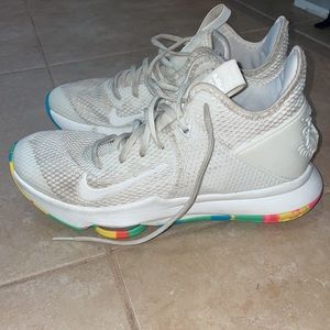 Nike Lebron basketball shoes